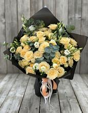 Букет цветов из:  Розы и Лизиантусы #REPLACE_PRED# Шведино