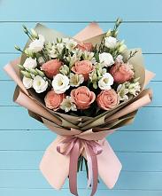 Букет цветов из:  Розы, Альстромерии и Лизиантусы в Шведино