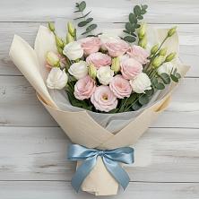 Букет цветов из:  Лизиантусы в Шведино