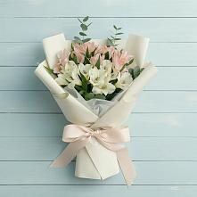 Букет цветов из:  Альстромерии в Шведино