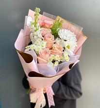 Букет цветов из:  Хризантемы и Розы в Шведино