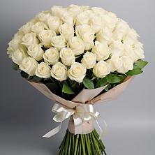 Букет 101 беля роза Белоснежка в Шведино