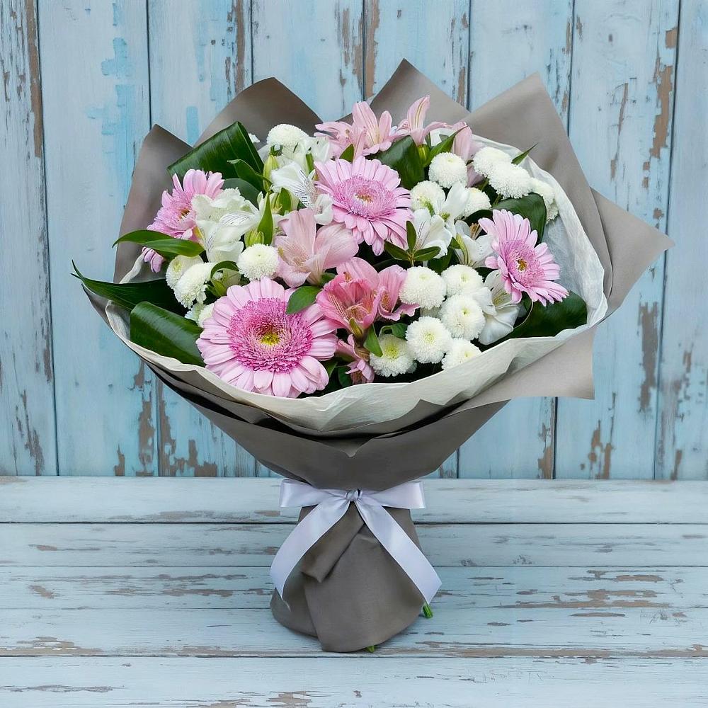 Букет цветов из: Герберы, Альстромерии и Хризантемы в Шведино